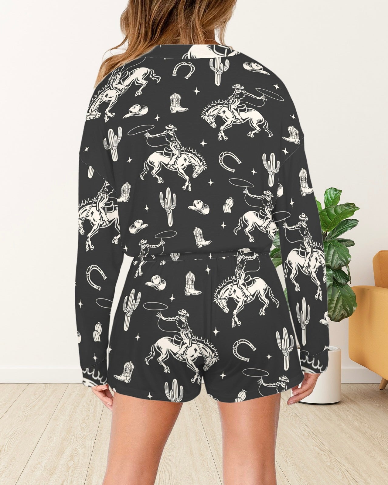 Cowboy Rides Away Longsleeve Lounge Set